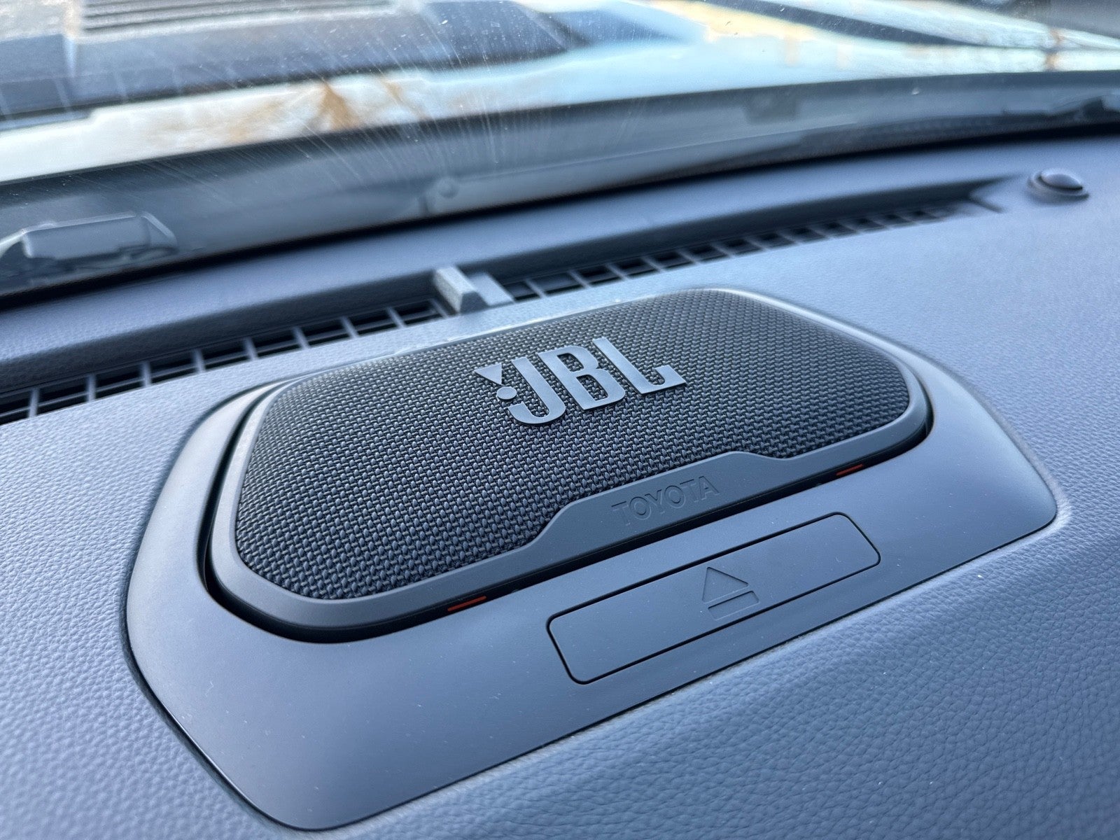 2025 Toyota Tacoma 4WD TRD Pro Hybrid