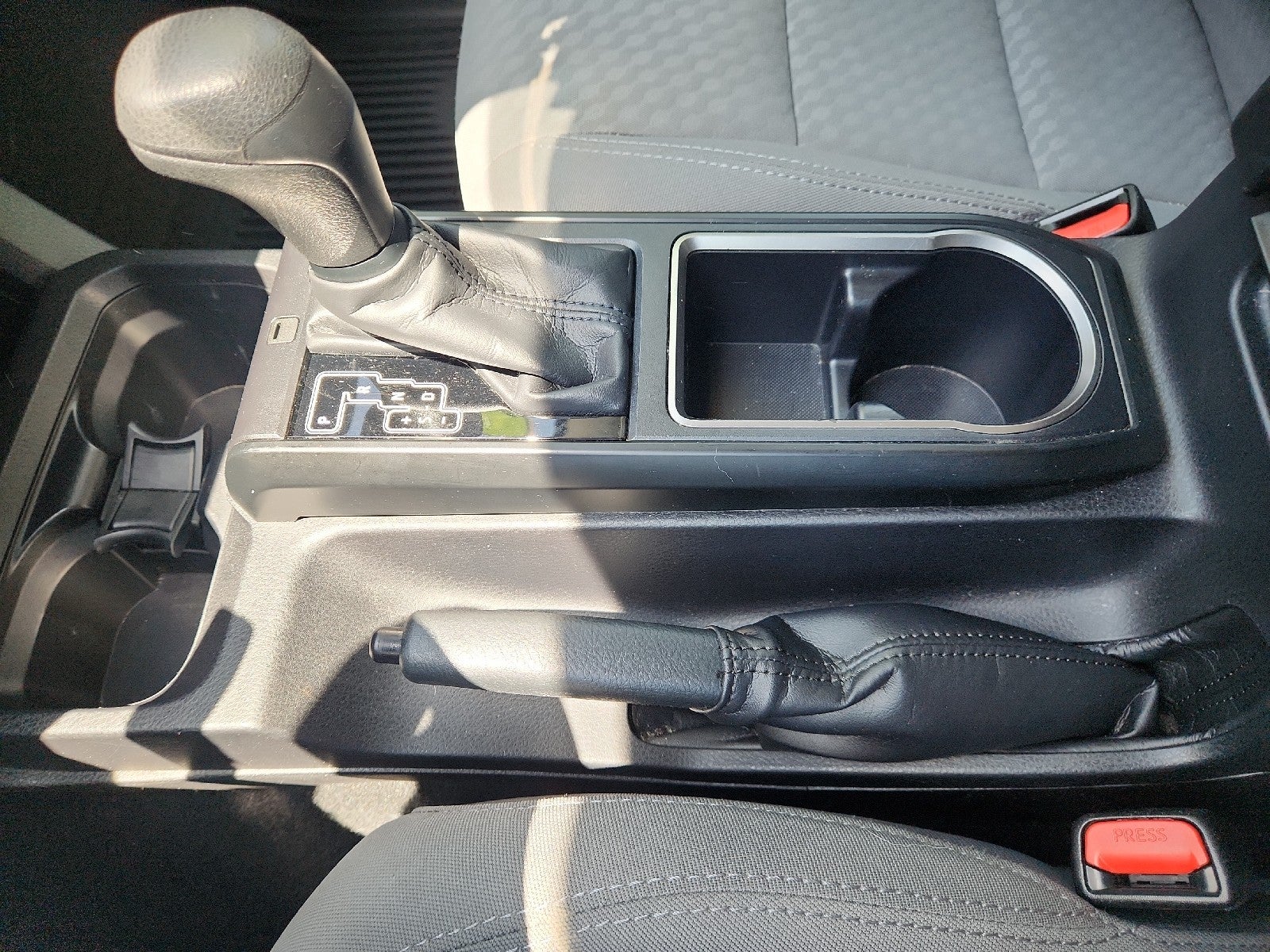 2022 Toyota Tacoma 2WD SR