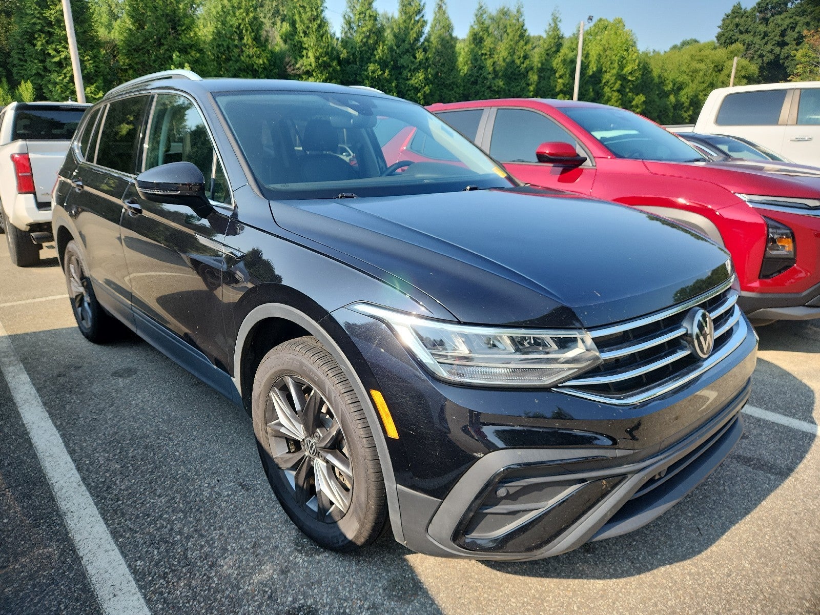 2023 Volkswagen Tiguan SE