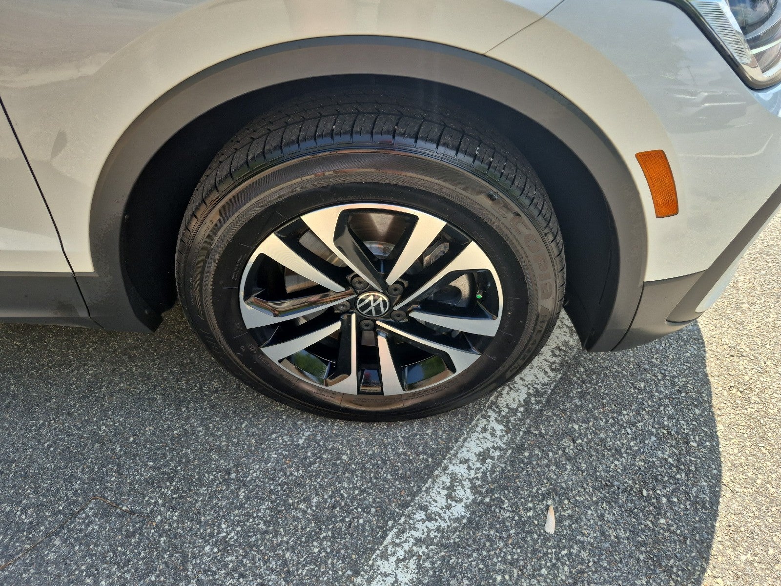 2023 Volkswagen Tiguan S