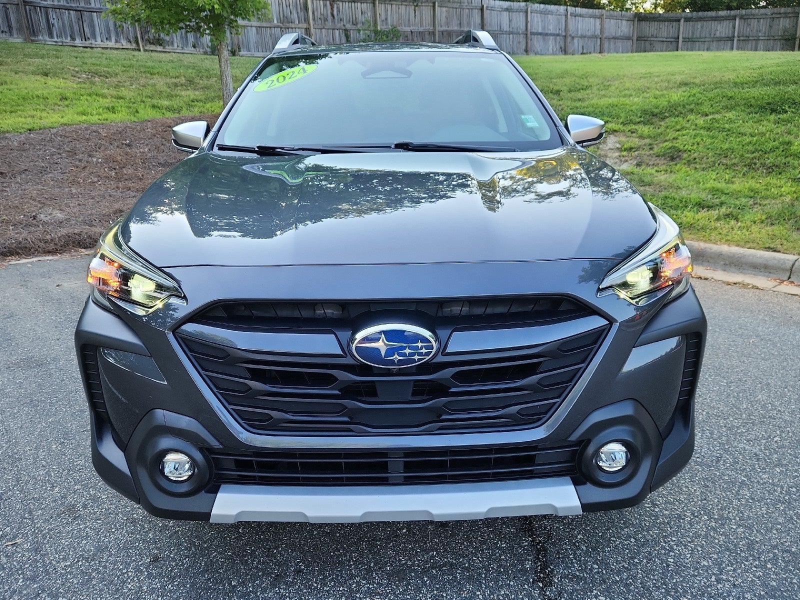 2024 Subaru Outback Touring XT