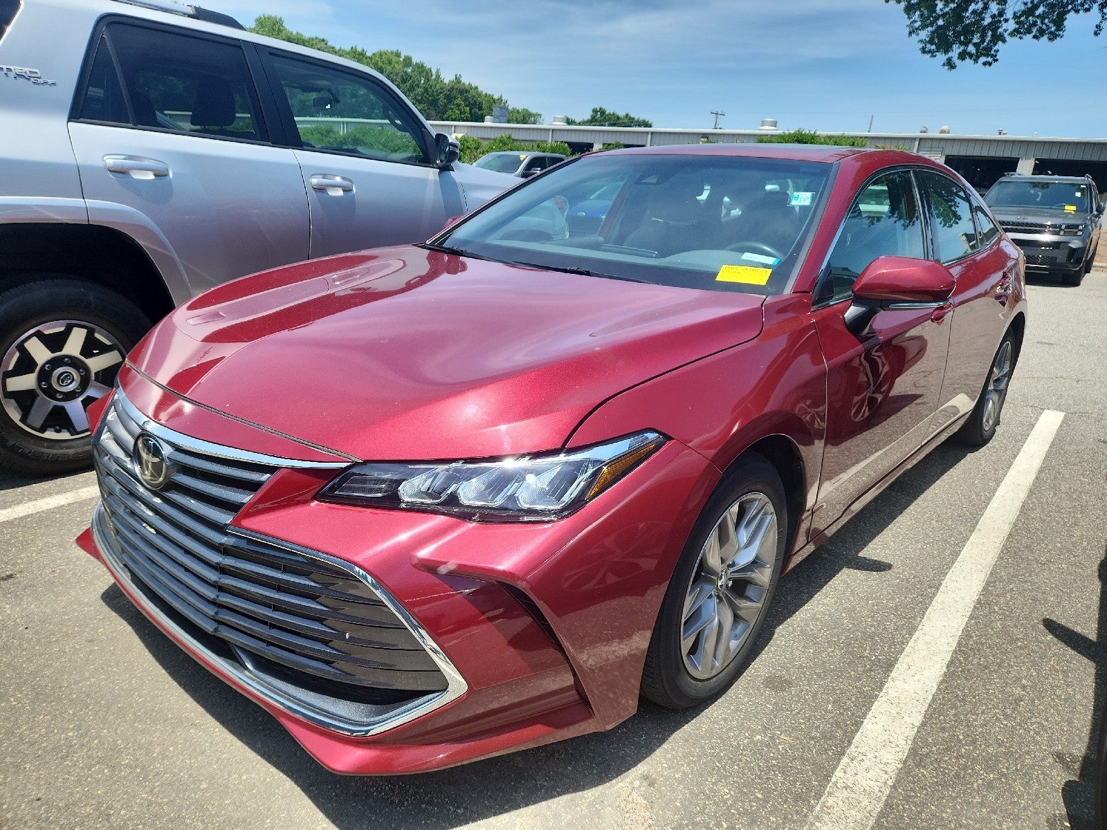 2020 Toyota Avalon XLE