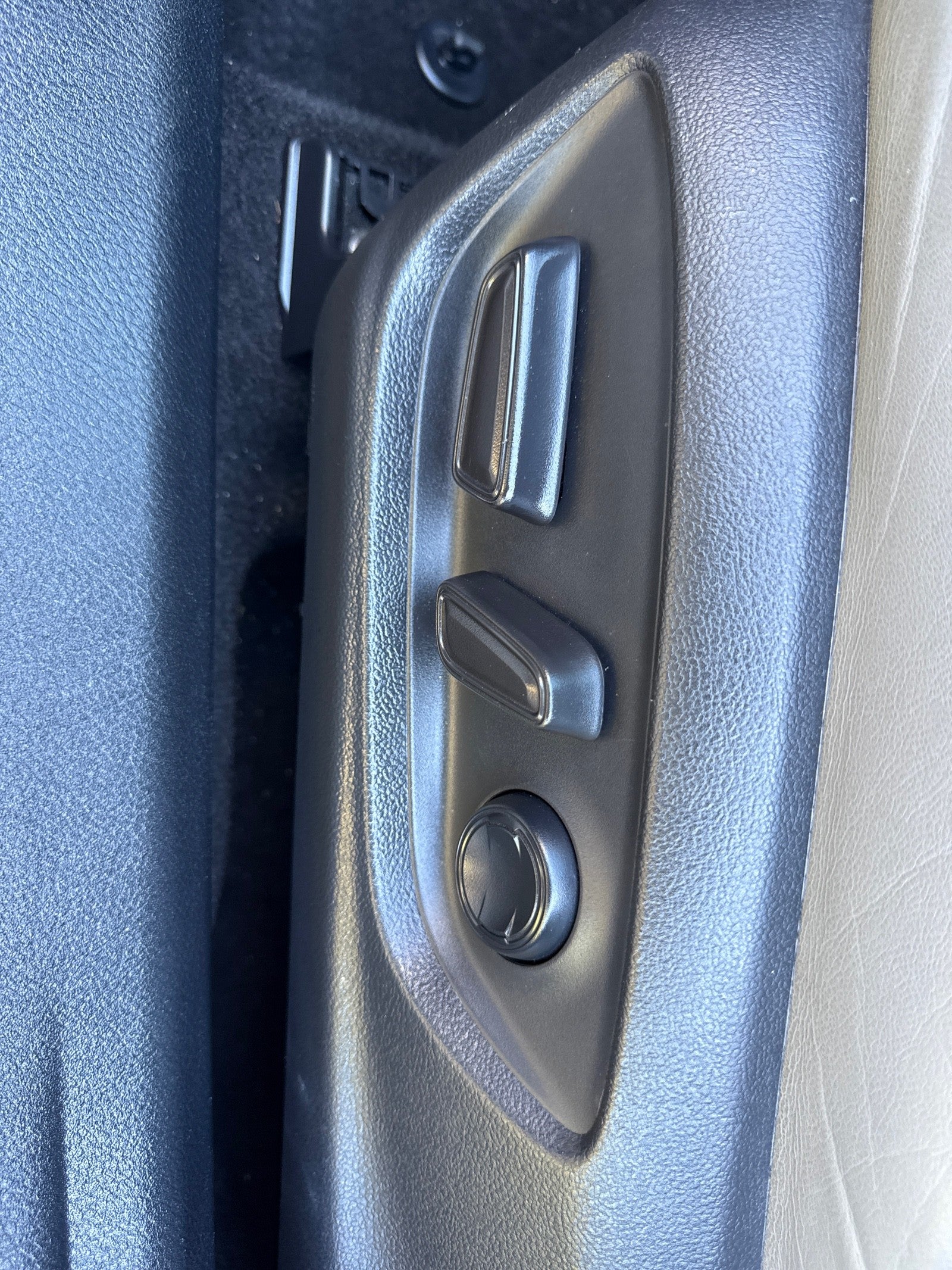 2020 Toyota Avalon XLE