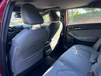 2020 Toyota Avalon XLE