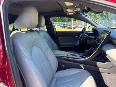 2020 Toyota Avalon XLE