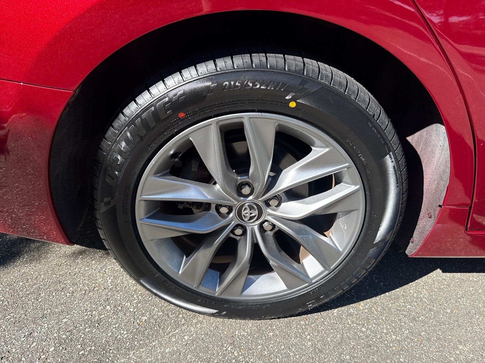 2020 Toyota Avalon XLE