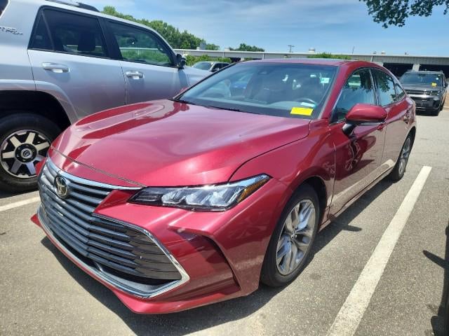 2020 Toyota Avalon XLE
