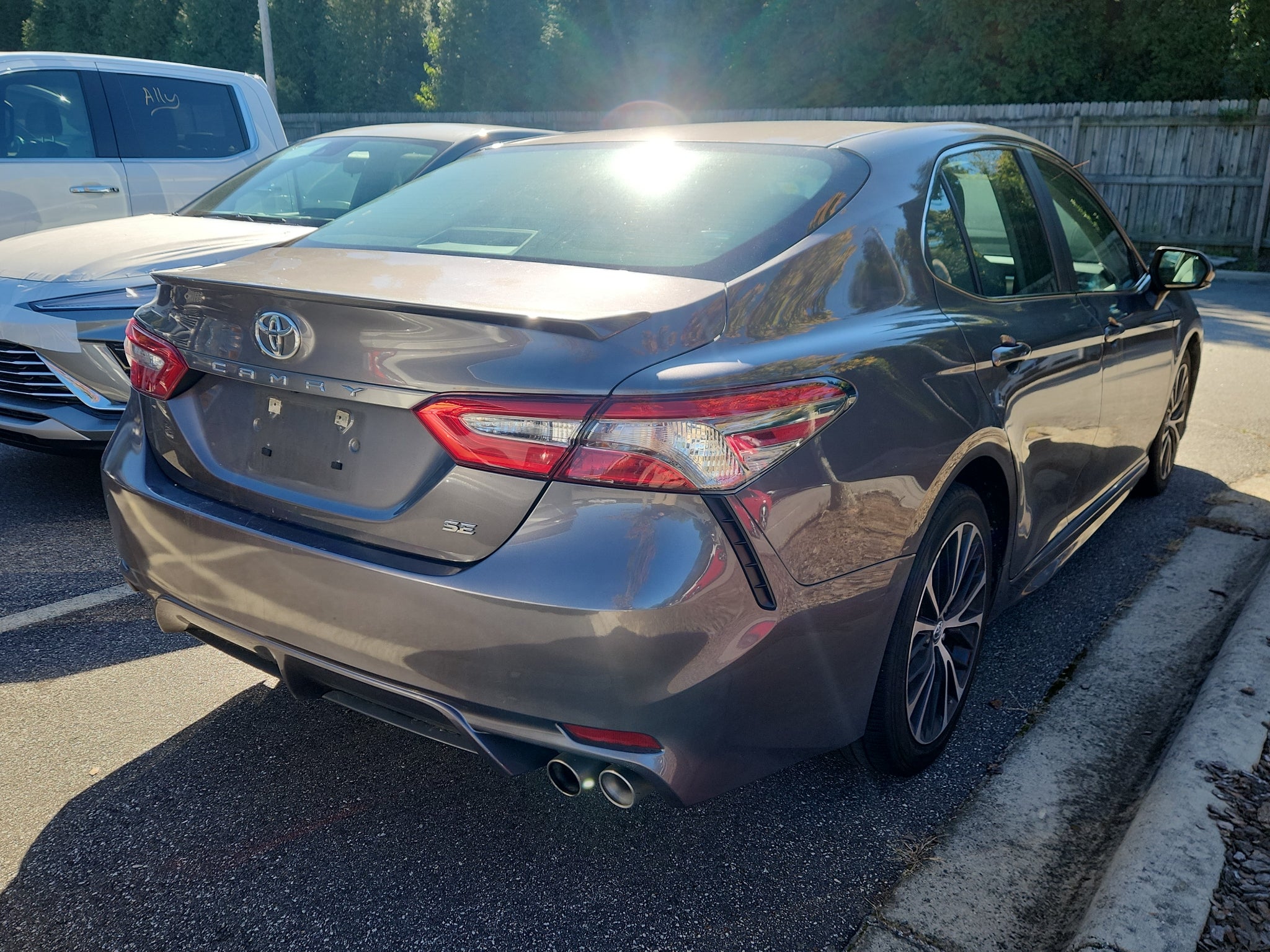 2018 Toyota Camry SE