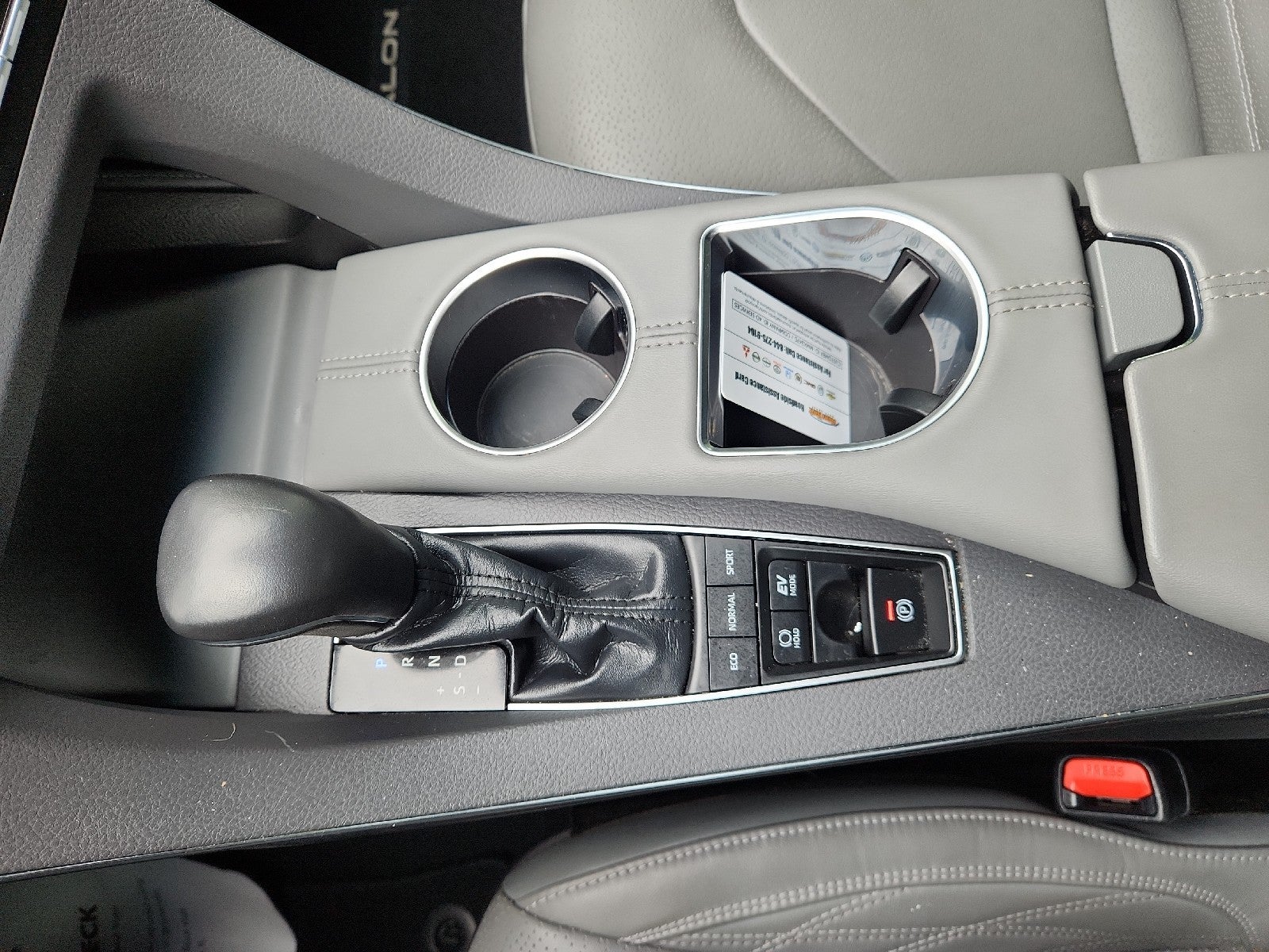 2019 Toyota Avalon Hybrid Limited