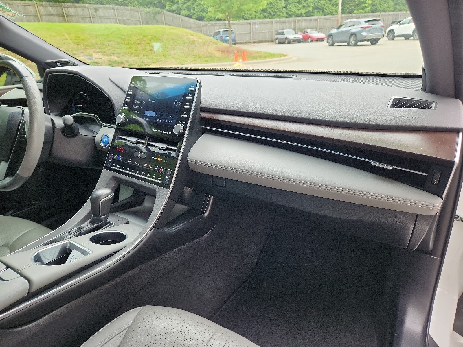 2019 Toyota Avalon Hybrid Limited