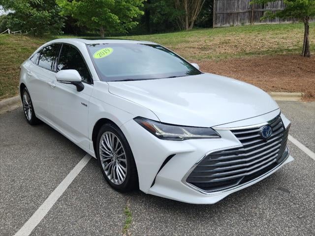 2019 Toyota Avalon Hybrid Limited