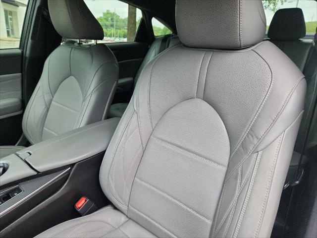 2019 Toyota Avalon Hybrid Limited