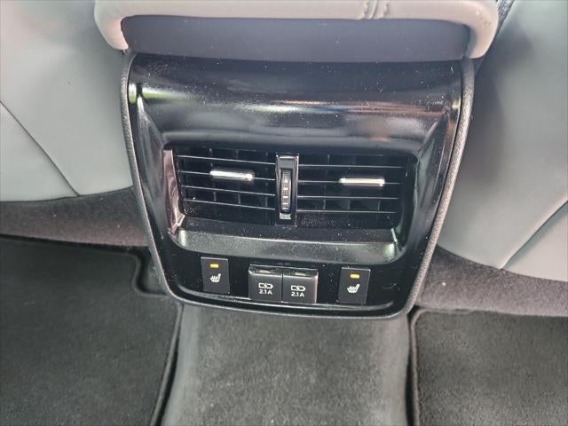 2019 Toyota Avalon Hybrid Limited
