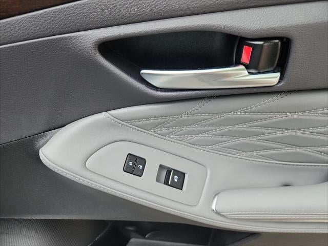 2019 Toyota Avalon Hybrid Limited