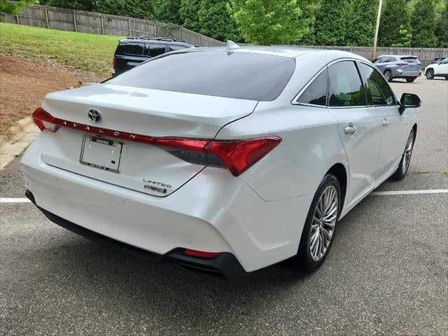 2019 Toyota Avalon Hybrid Limited