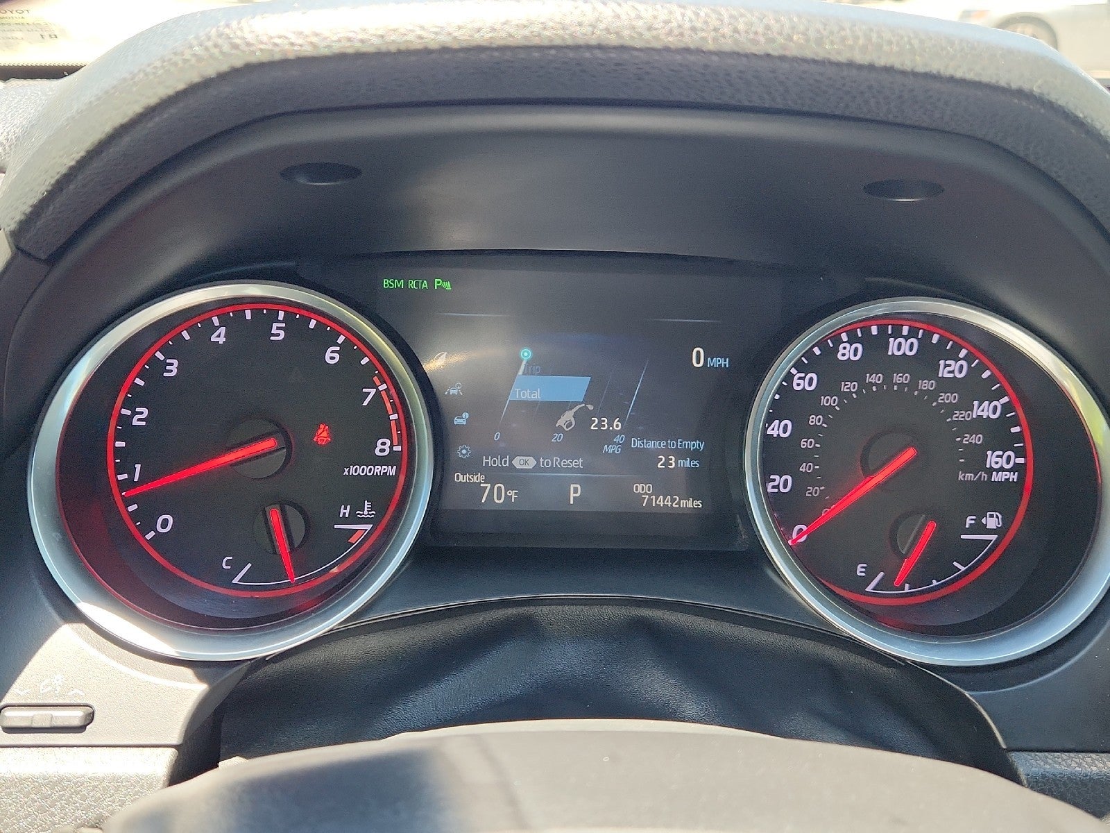 2018 Toyota Camry XSE - Photo 24
