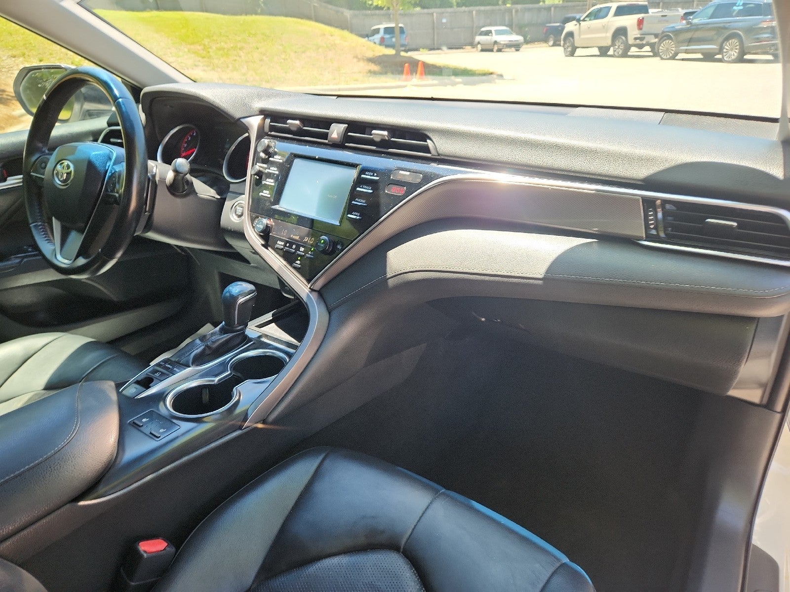 2018 Toyota Camry XSE - Photo 46