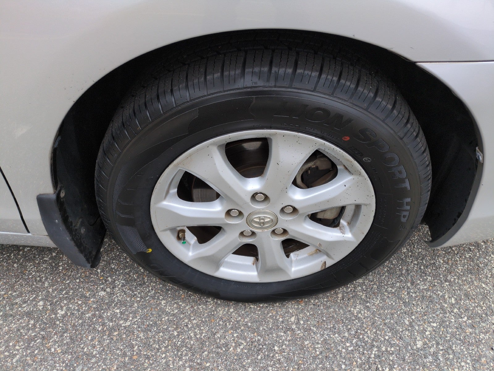 2011 Toyota Camry LE