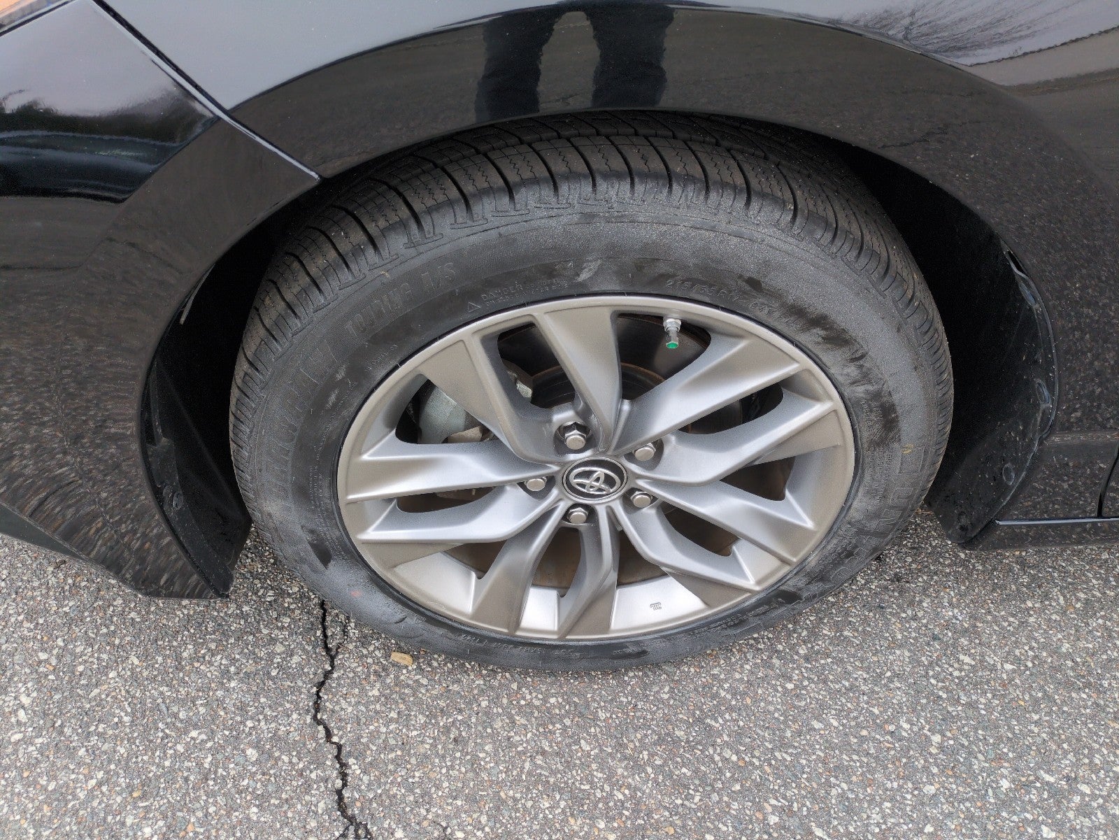 2019 Toyota Avalon XLE