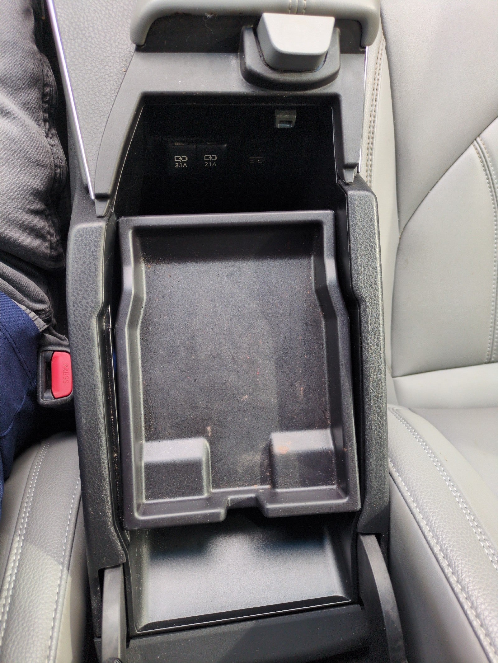 2019 Toyota Avalon XLE