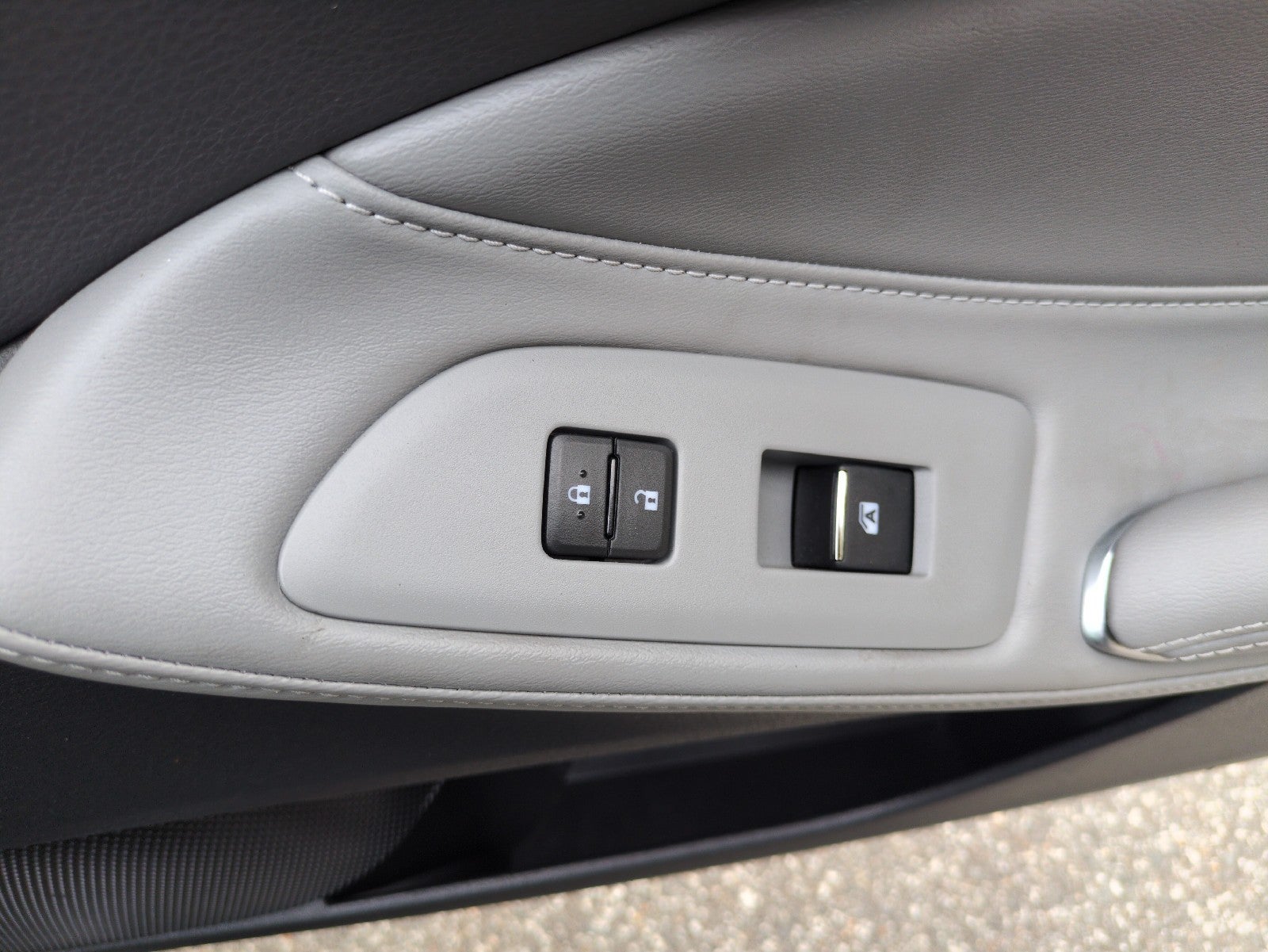 2019 Toyota Avalon XLE