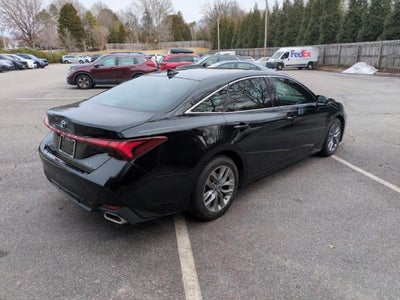 2019 Toyota Avalon XLE
