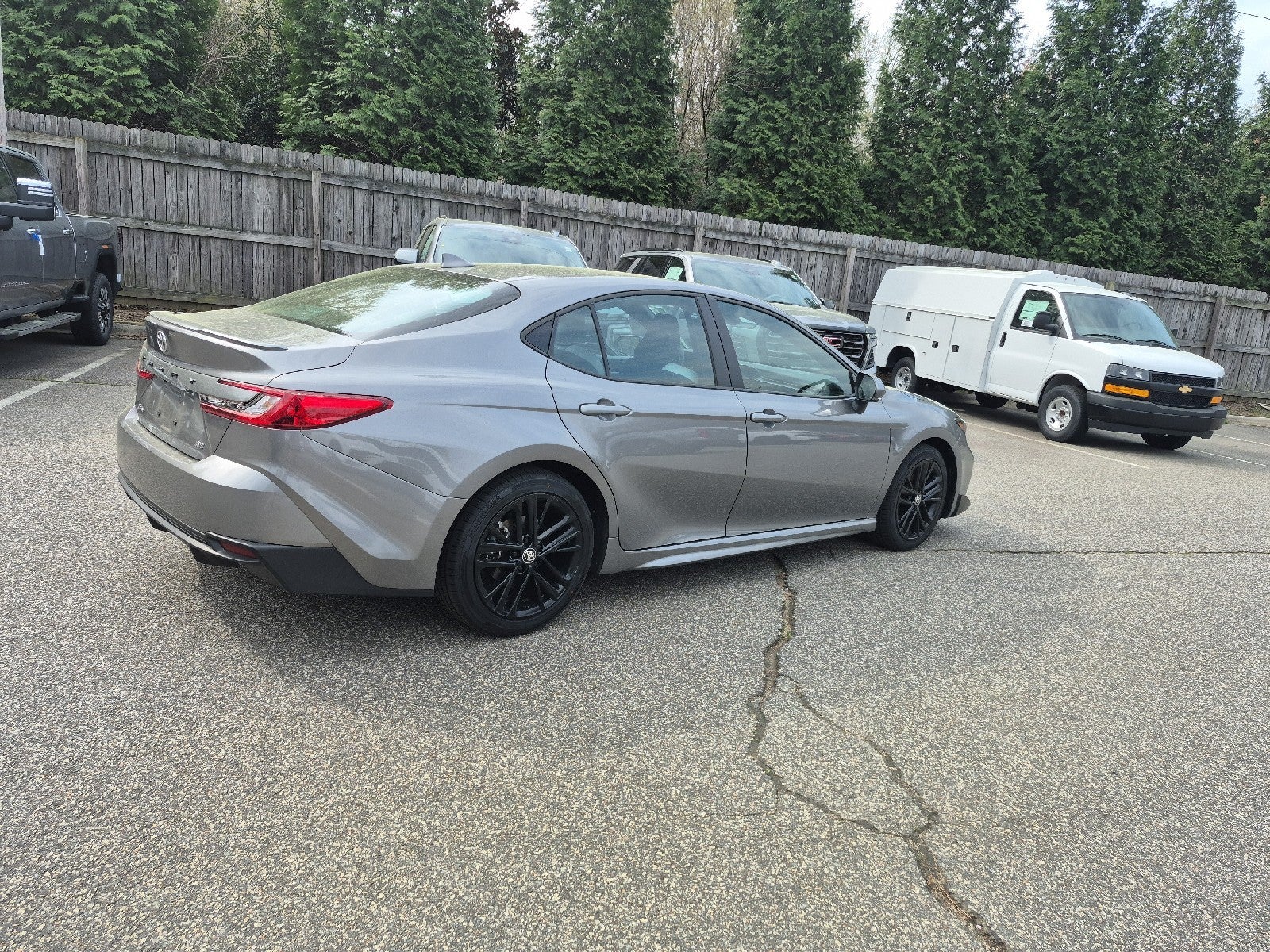 2025 Toyota Camry SE
