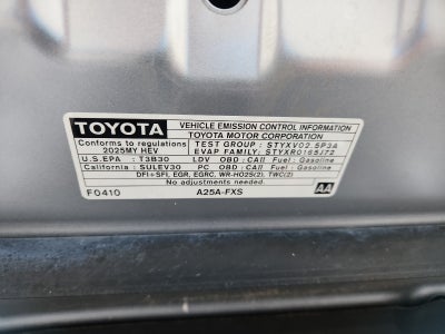 2025 Toyota Camry LE