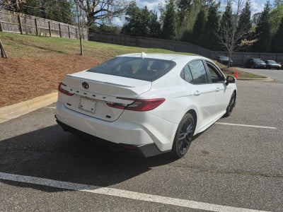 2025 Toyota Camry SE