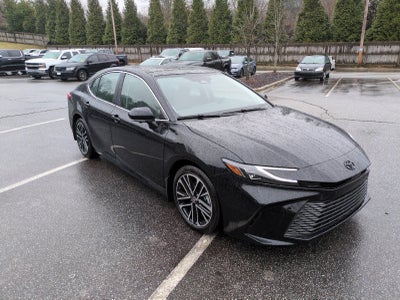 2025 Toyota Camry XLE