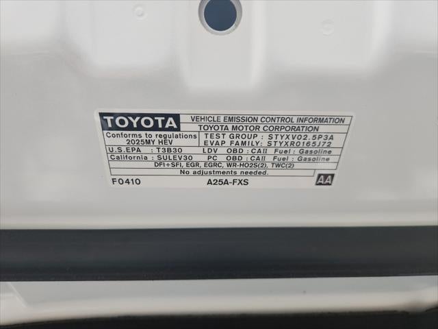 2025 Toyota Camry LE