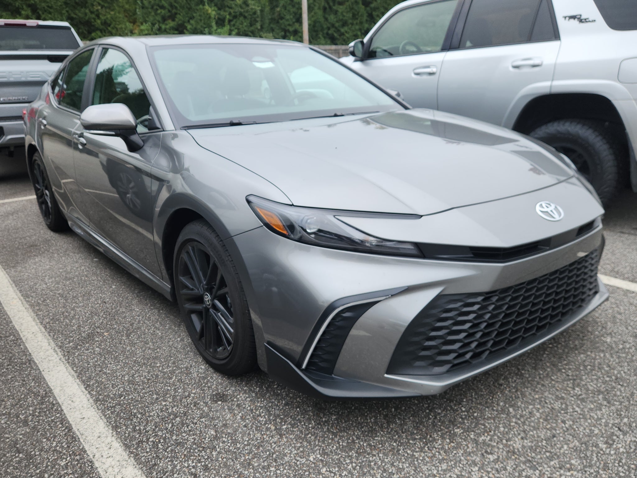 2026 Toyota Camry Hybrid SE