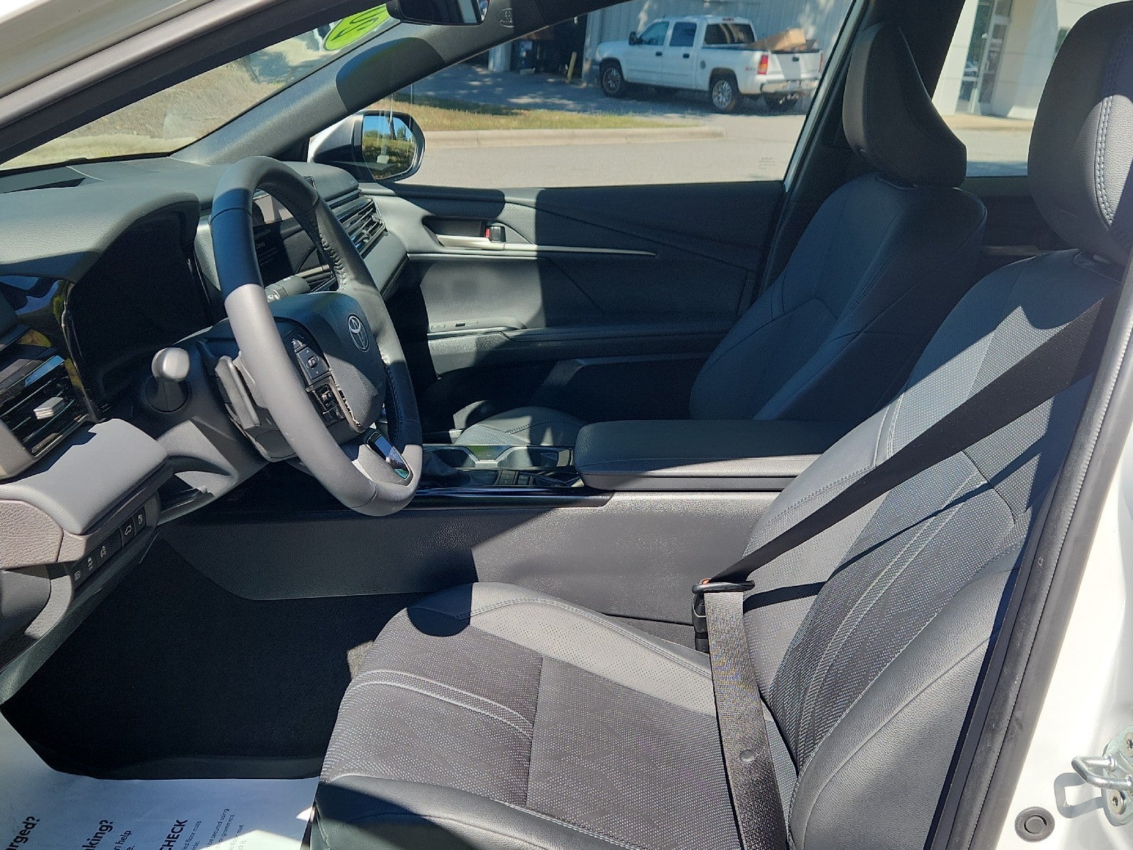 2025 Toyota Camry Hybrid XSE