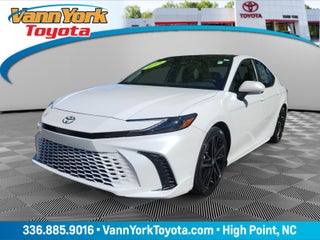 2025 Toyota Camry Hybrid XSE