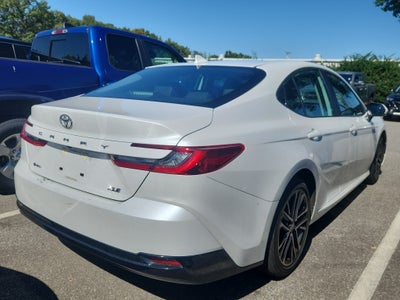 2025 Toyota Camry Hybrid XLE