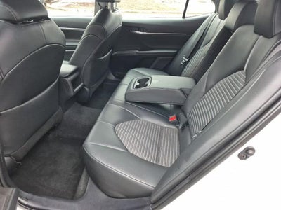 2022 Toyota Camry SE