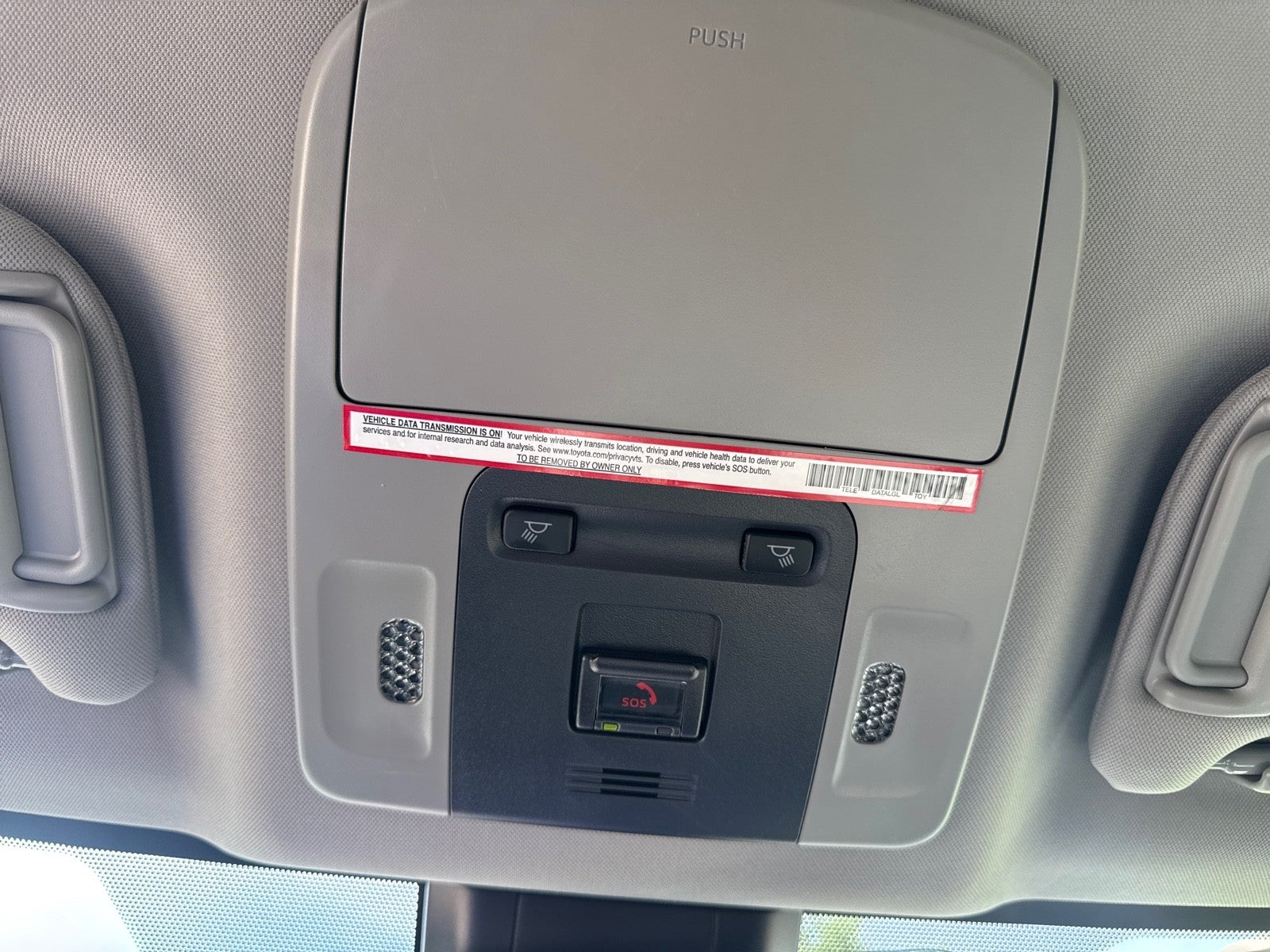 2022 Toyota Camry Hybrid SE