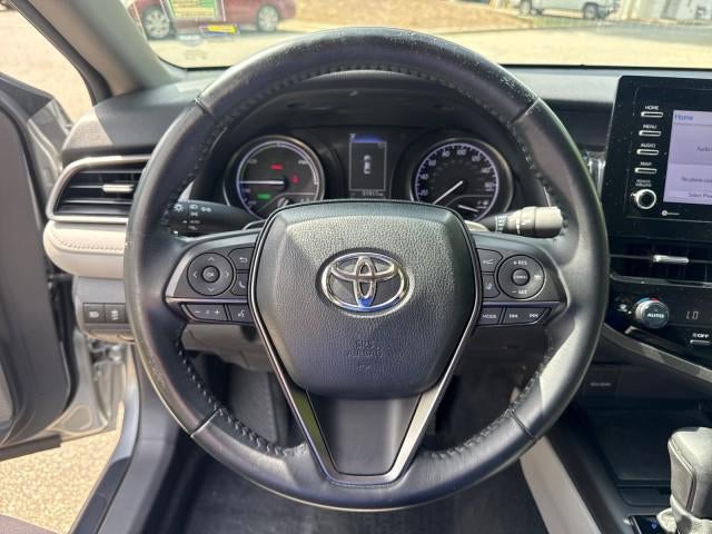 2022 Toyota Camry Hybrid SE