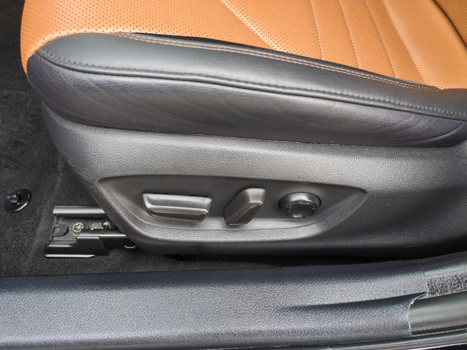 2022 Toyota Avalon Touring