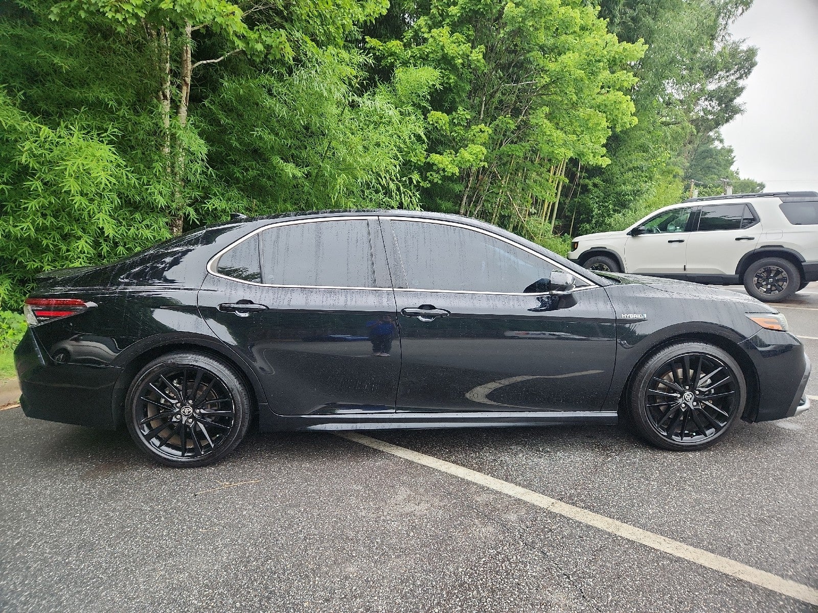 2021 Toyota Camry XSE - Photo 8