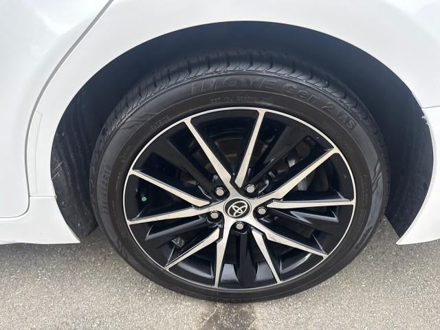 2022 Toyota Camry Hybrid SE