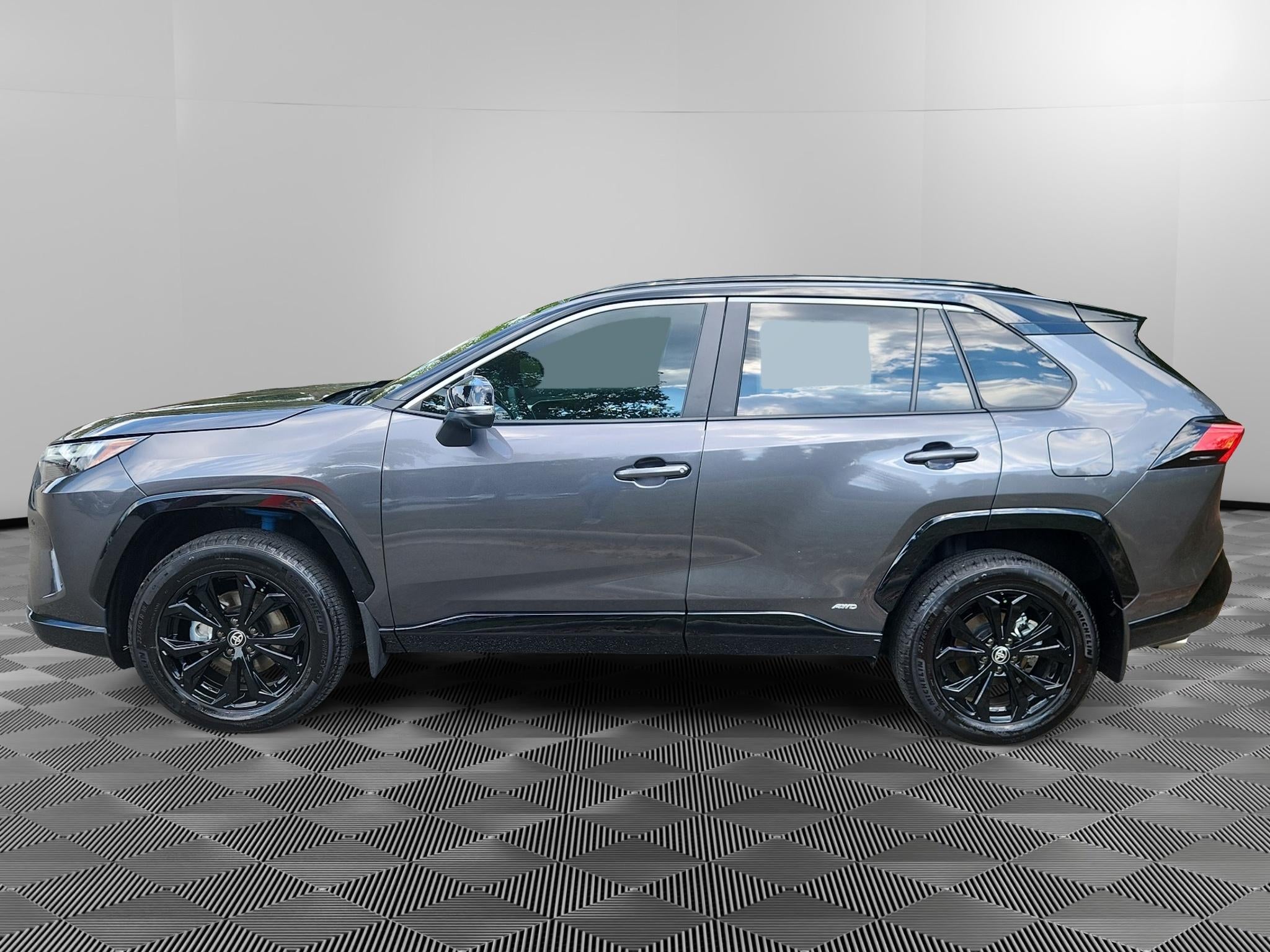 2025 Toyota RAV4 Hybrid Hybrid XSE