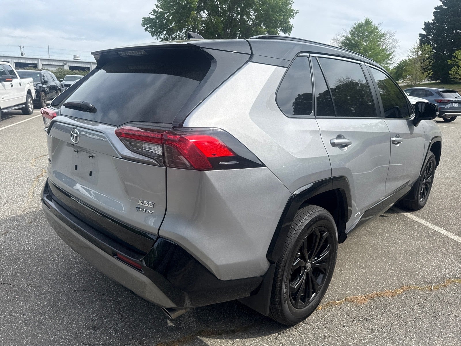 2025 Toyota RAV4 Hybrid XSE