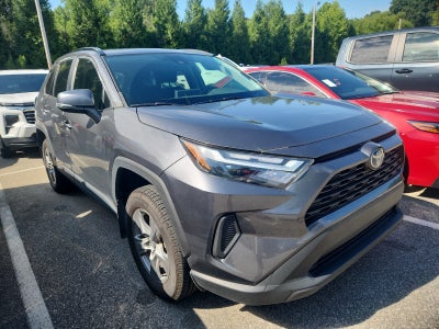 2022 Toyota RAV4 Hybrid XLE