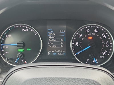 2022 Toyota RAV4 Hybrid XLE
