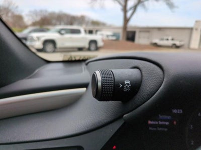 2023 Lexus ES ES 350 F SPORT Handling