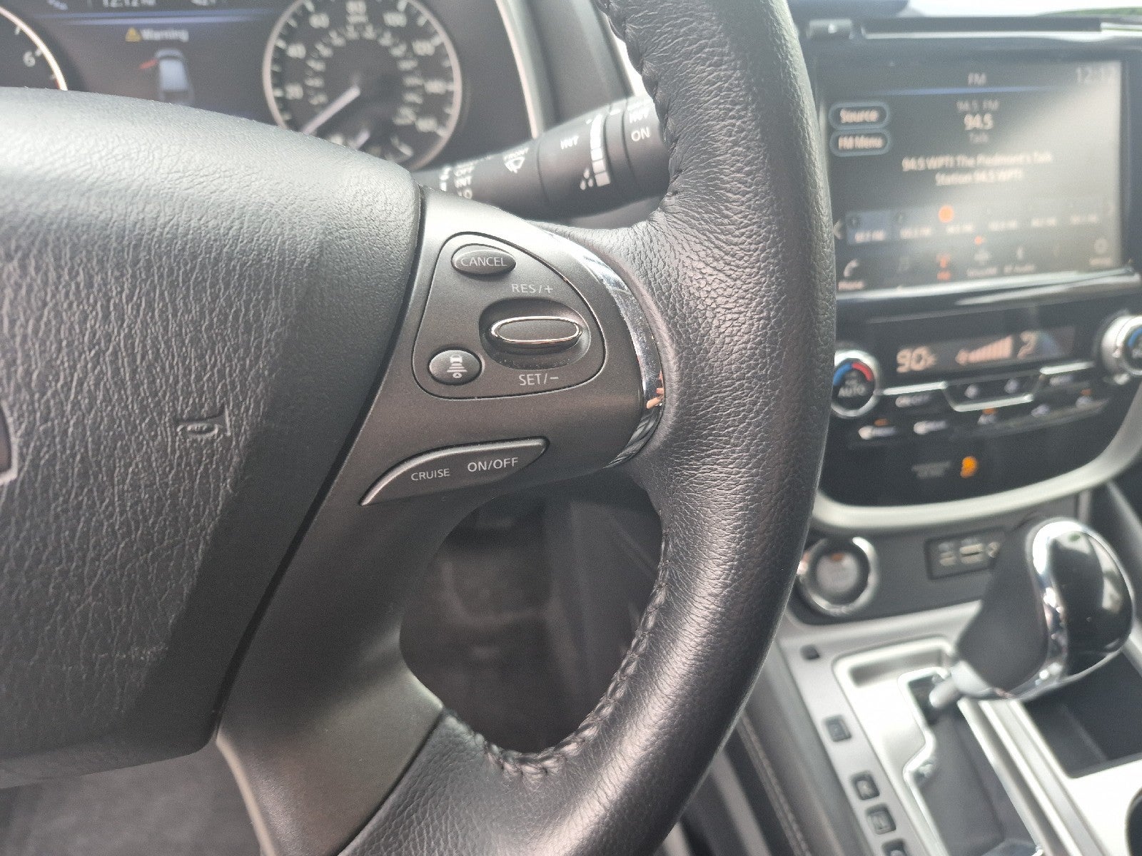 2023 Nissan Murano SV