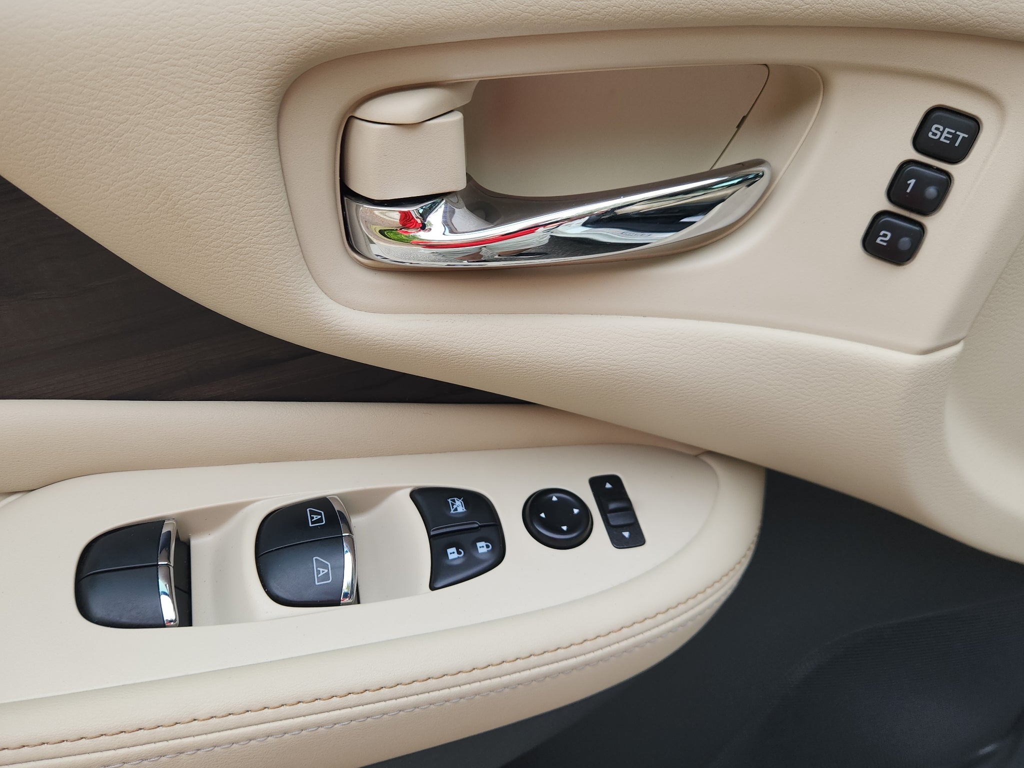 2023 Nissan Murano Platinum