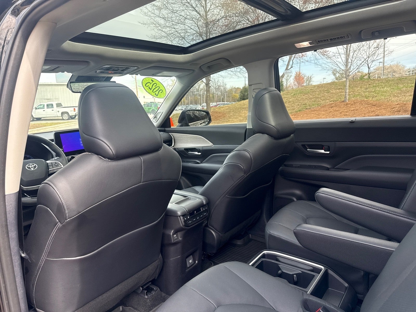 2025 Toyota Grand Highlander Platinum