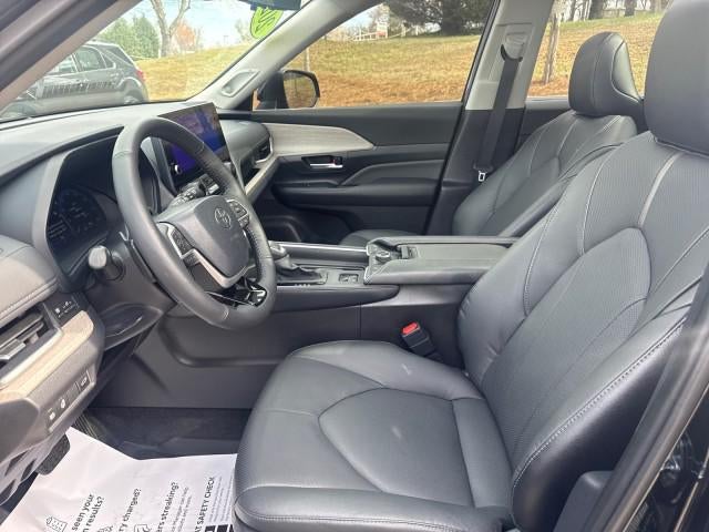 2025 Toyota Grand Highlander Platinum